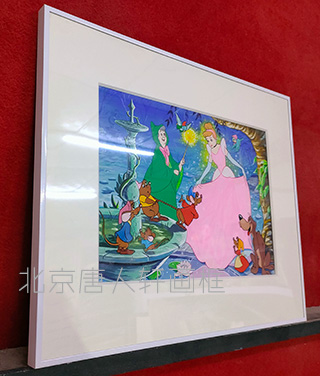 白色實木畫框制作